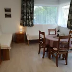 홈스테이 Amalia Haus 턱스