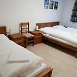 Amalia Haus 홈스테이 턱스